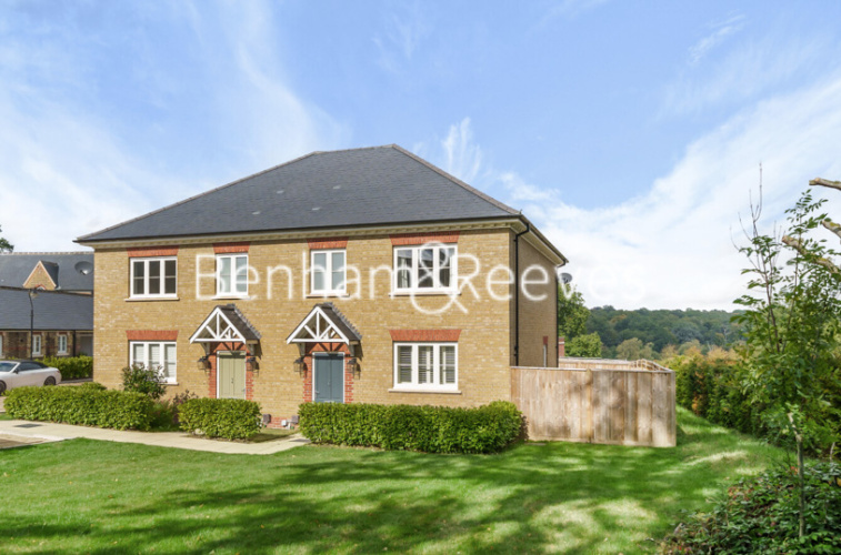 3 bedrooms house to rent in Trent Park, Enfield, EN4-image 13