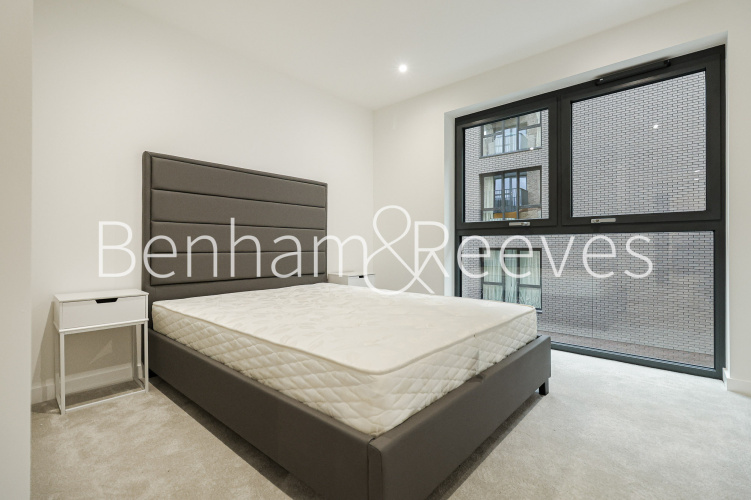 1 bedroom flat to rent in Court Damsel, Woodberry Park, N4-image 4