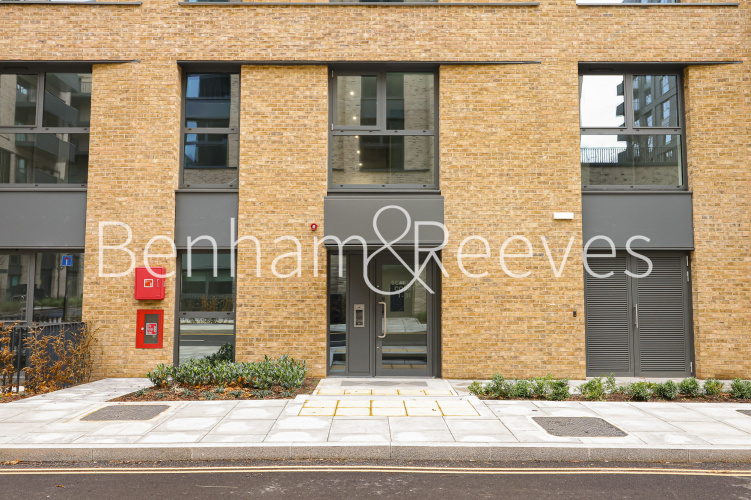 1  bedroom flat to rent in Court Damsel, Woodberry Park, N4-image 12