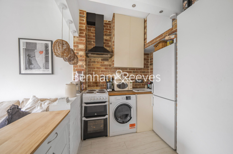 1 bedroom flat to rent in Talbot Road, Highgate, N6-image 3