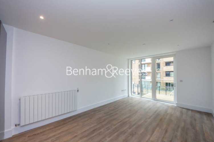 1 bedroom flat to rent in Plumstead Road, Woolwich, SE18-image 1