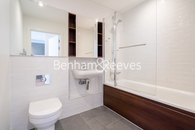 1 bedroom flat to rent in Plumstead Road, Woolwich, SE18-image 4