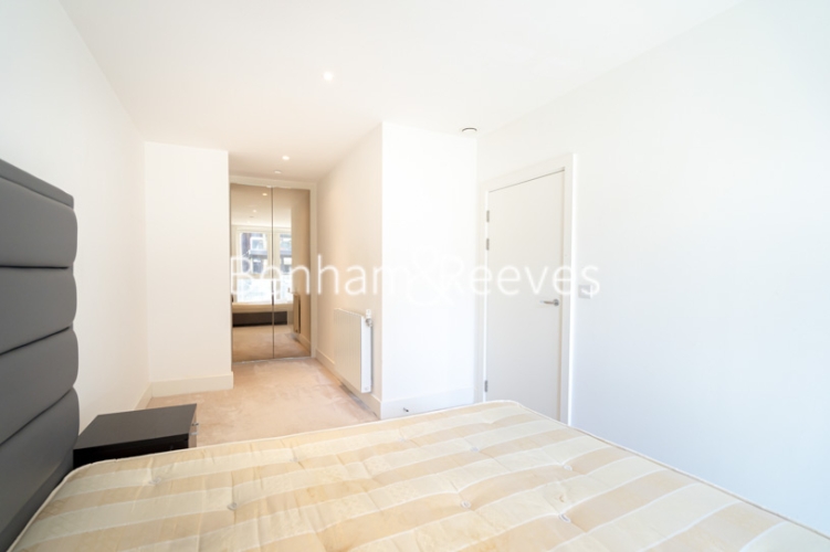 1 bedroom flat to rent in Plumstead Road, Woolwich, SE18-image 11