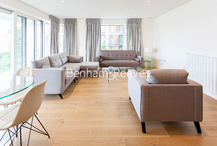 3 bedrooms flat to rent in Duke of Wellington Avenue, Woolwich, SE18-image 17