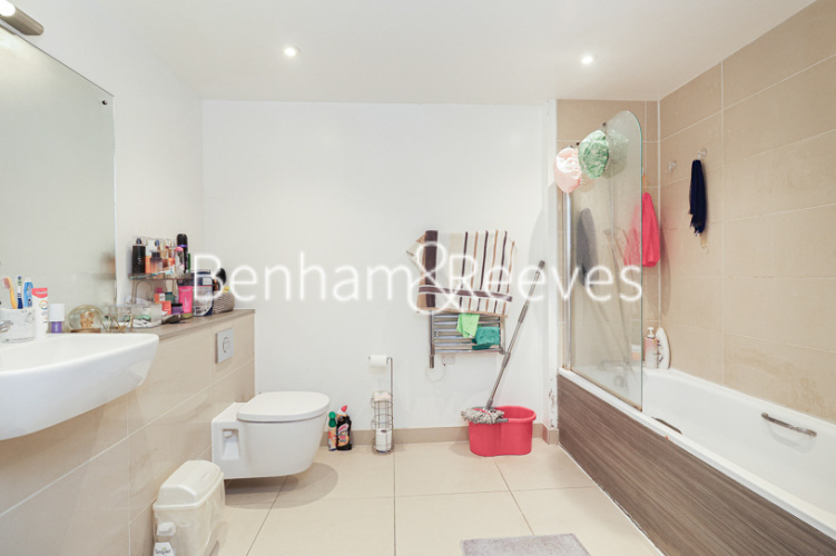 2 bedrooms flat to rent in Tilston Bright Square, Abbeywood, SE2-image 4