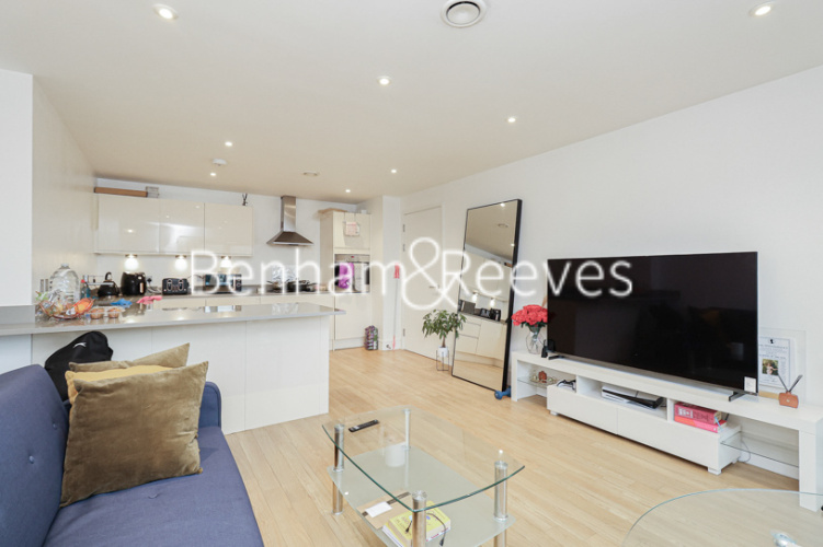 2 bedrooms flat to rent in Tilston Bright Square, Abbeywood, SE2-image 13