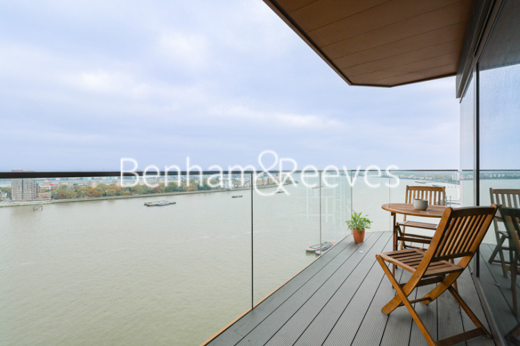 2 bedrooms flat to rent in Brigadier Walk, Royal Arsenal Riverside, SE18-image 5