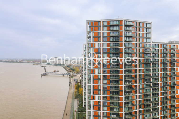 2 bedrooms flat to rent in Brigadier Walk, Royal Arsenal Riverside, SE18-image 14