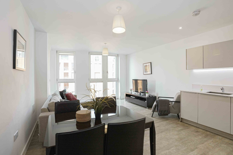 1  bedroom flat to rent in Cable Walk, Enderby Wharf Greenwich, SE10-image 3