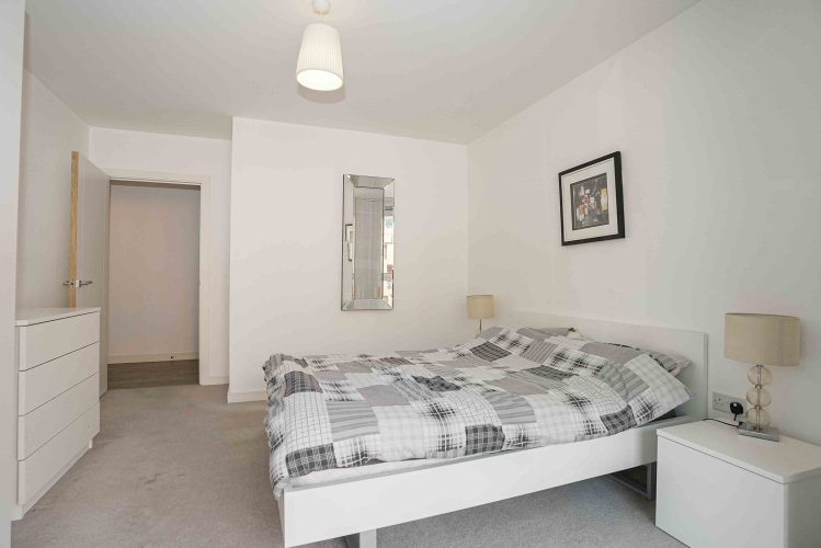 1  bedroom flat to rent in Cable Walk, Enderby Wharf Greenwich, SE10-image 14