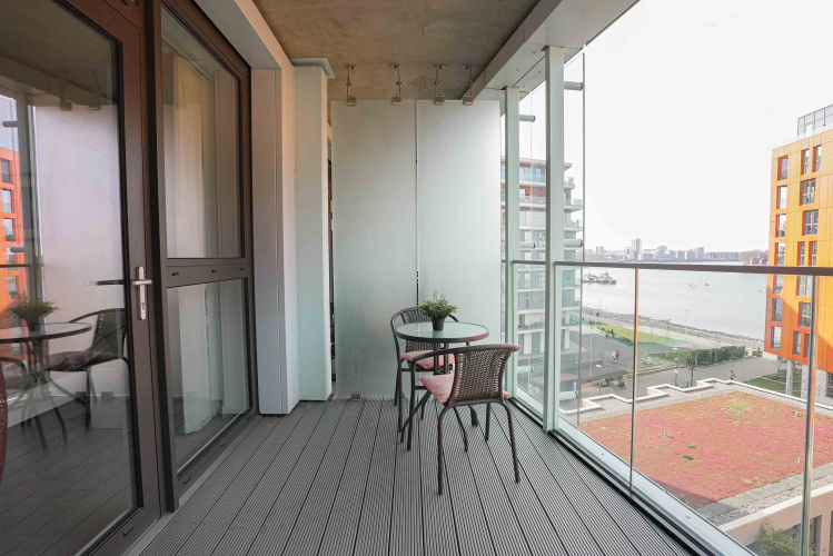 1  bedroom flat to rent in Cable Walk, Enderby Wharf Greenwich, SE10-image 17