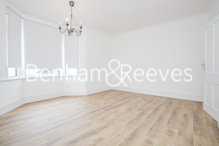 2 bedrooms flat to rent in Federation Road, Abbey Wood, SE2-image 11