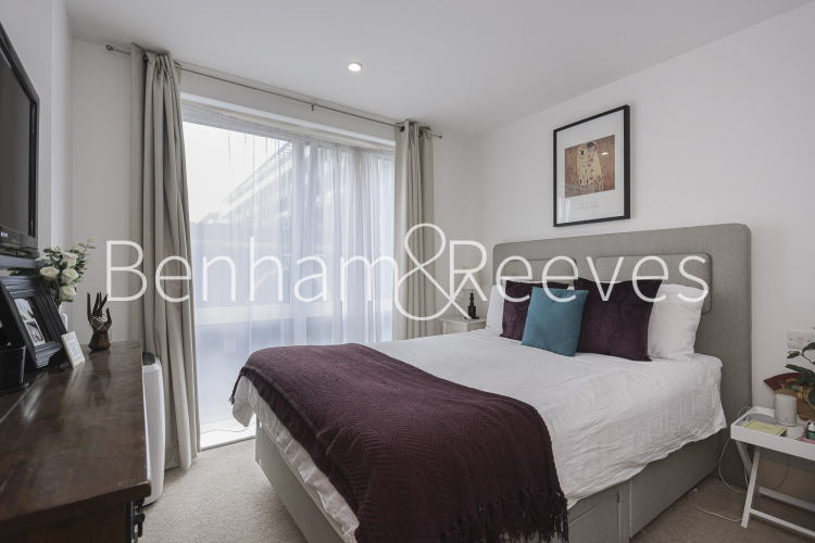 2 bedrooms flat to rent in Royal Arsenal Riverside, Woolwich, SE18-image 4