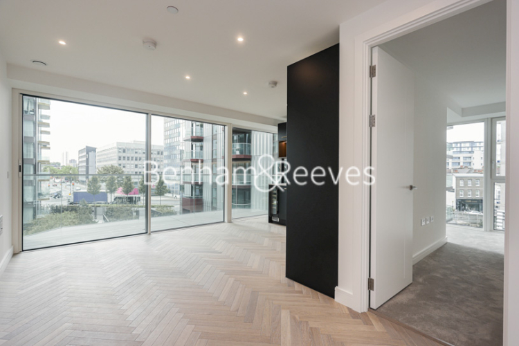 1 bedroom flat to rent in Brigadier Walk, Royal Arsenal Riverside, SE18-image 1