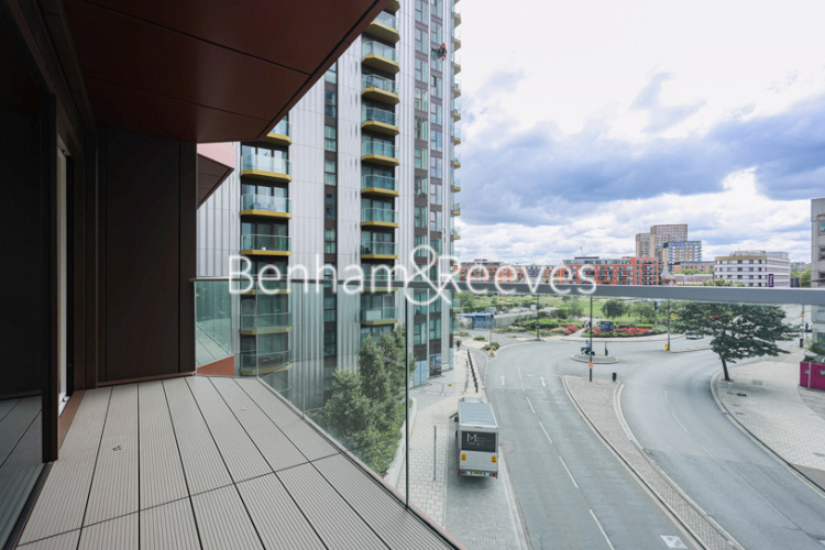 1 bedroom flat to rent in Brigadier Walk, Royal Arsenal Riverside, SE18-image 4