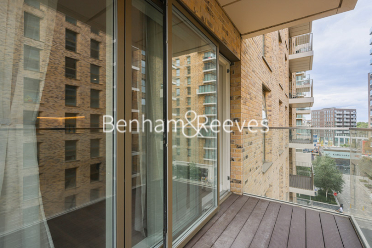 1  bedroom flat to rent in Pegler Square, Kidbrooke Village, SE3-image 5