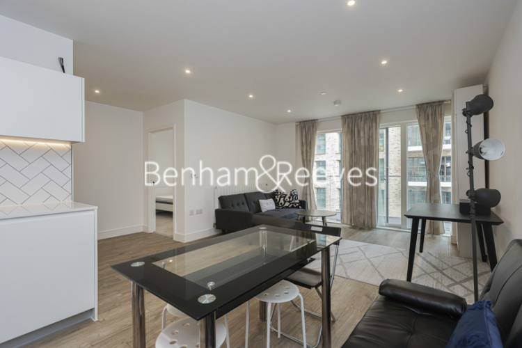 1  bedroom flat to rent in Pegler Square, Kidbrooke Village, SE3-image 17