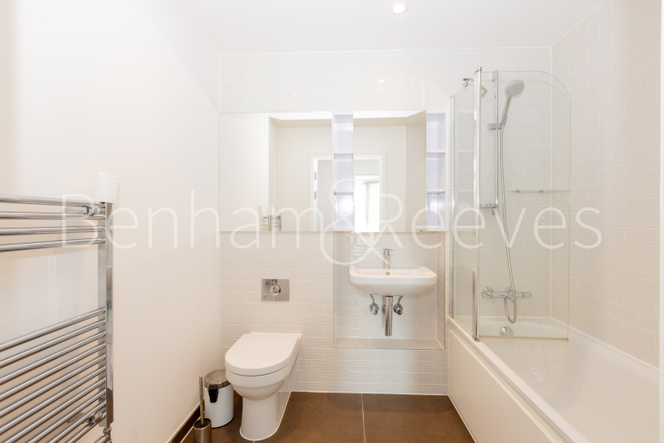 2 bedrooms flat to rent in Royal Arsenal Riverside, Woolwich, SE18-image 5