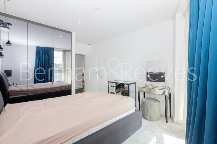 2 bedrooms flat to rent in Royal Arsenal Riverside, Woolwich, SE18-image 17