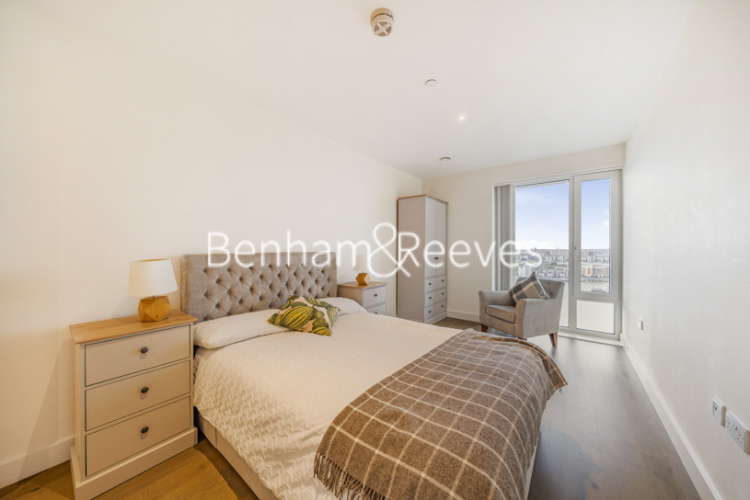 2 bedrooms flat to rent in Royal Arsenal Riverside, Duke of Wellington Avenue, SE18-image 9