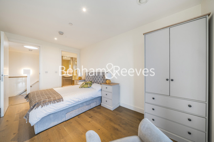 2 bedrooms flat to rent in Royal Arsenal Riverside, Duke of Wellington Avenue, SE18-image 18