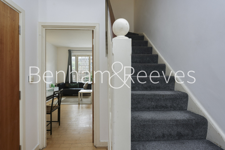 4 bedrooms flat to rent in Hastings Street, Royal Arsenal Riverside, SE18-image 17