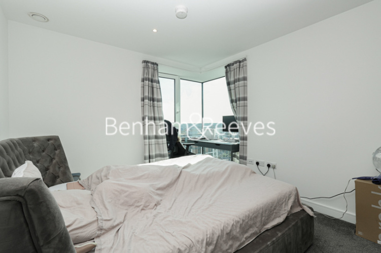 1 bedroom flat to rent in Brigadier Walk, Royal Arsenal Riverside, SE18-image 9