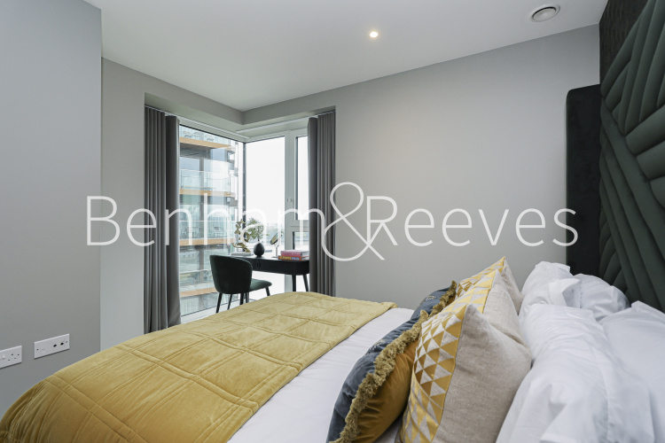 2 bedrooms flat to rent in Royal Arsenal Riverside, Woolwich, SE18-image 4