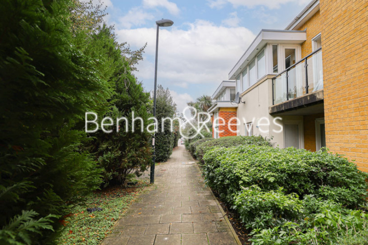 2 bedrooms flat to rent in Pier Way, Woolwich, SE28-image 13