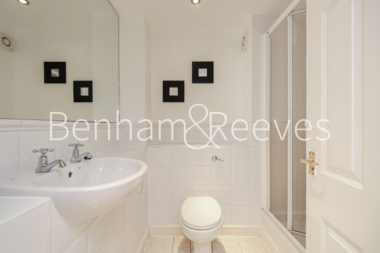 4 bedrooms flat to rent in Shooters Hills, Elizabeth Fry Place, SE18-image 9