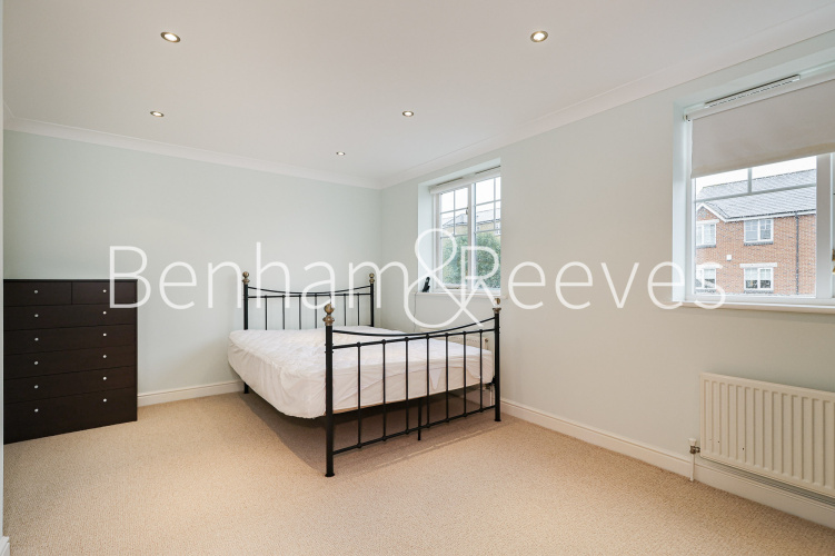 4 bedrooms flat to rent in Shooters Hills, Elizabeth Fry Place, SE18-image 20