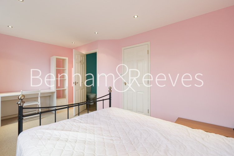 4 bedrooms flat to rent in Shooters Hills, Elizabeth Fry Place, SE18-image 24