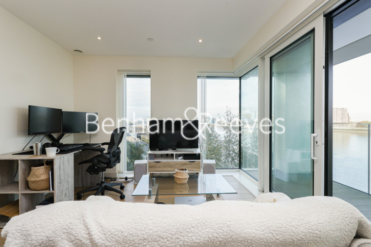 2 bedrooms flat to rent in Duke of Wellington Avenue, Royal Arsenal Riverside, SE18-image 17