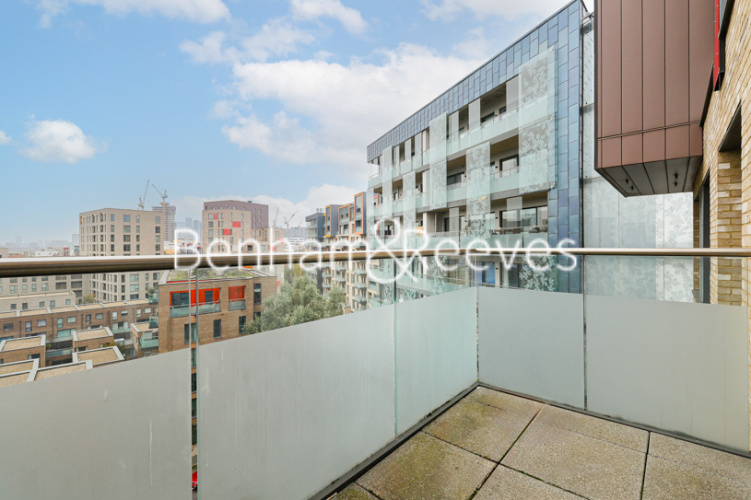 1 bedroom flat to rent in North Greenwich, Millenium Gardens, SE10-image 5