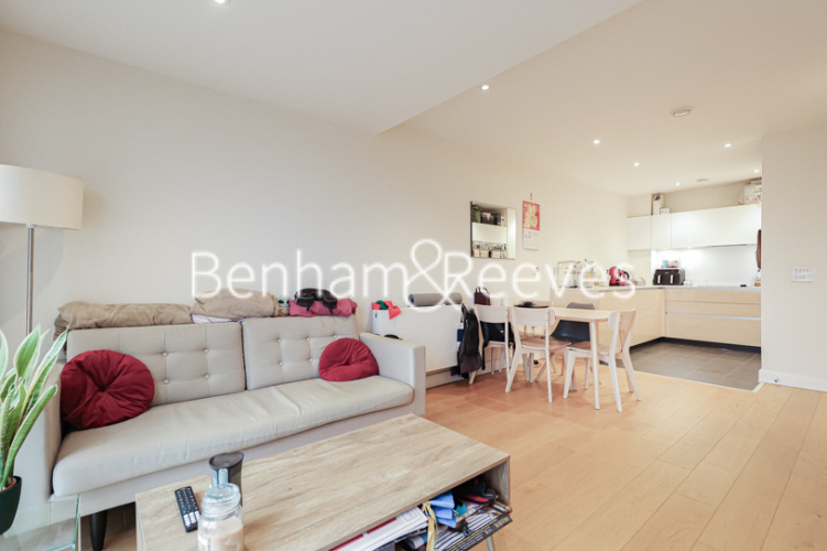 1 bedroom flat to rent in North Greenwich, Millenium Gardens, SE10-image 7