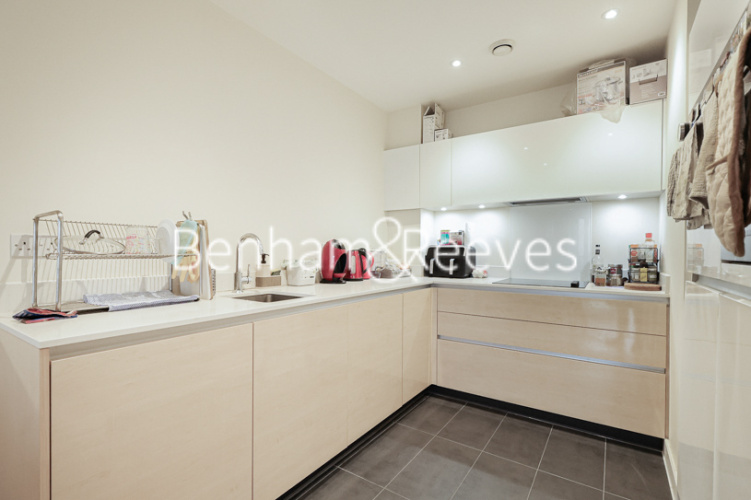 1 bedroom flat to rent in North Greenwich, Millenium Gardens, SE10-image 8