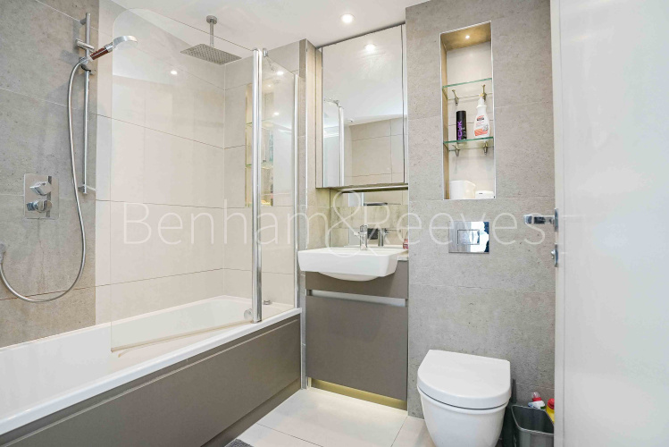 2 bedrooms flat to rent in Royal Arsenal Riverside, Duke of Wellington Avenue, SE18-image 5