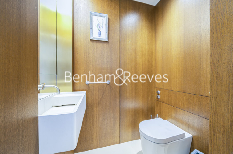 3 bedrooms flat to rent in Lewis Cubitt Square, Kings Cross, N1C-image 17