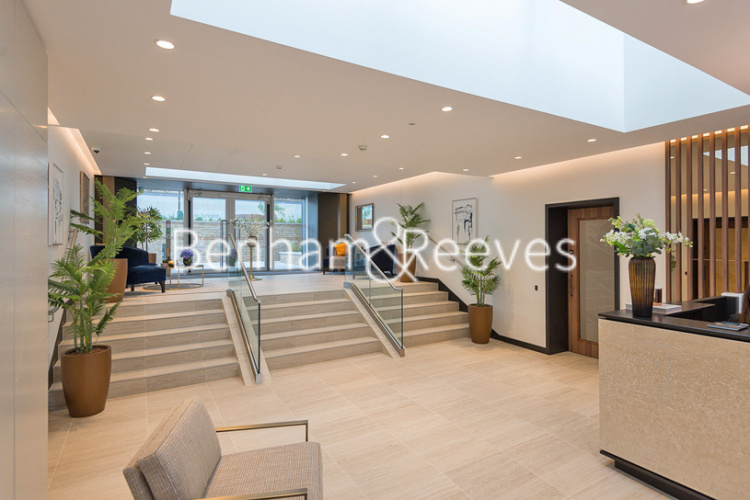 2 bedrooms flat to rent in White City Living, Lincoln Apartments, Fountain Park Way, White City W12-image 1