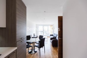 1 bedroom flat to rent in Bromyard Avenue, Acton, W3-image 8