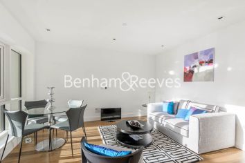 1 bedroom flat to rent in Dickens Yard, Ealing, W5-image 5