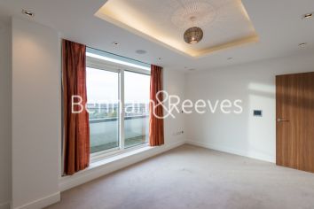 3 bedrooms flat to rent in Longfield Avenue, Ealing, W5-image 16