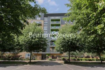 2 bedrooms flat to rent in Lakeside Drive, Park Royal, NW10-image 15