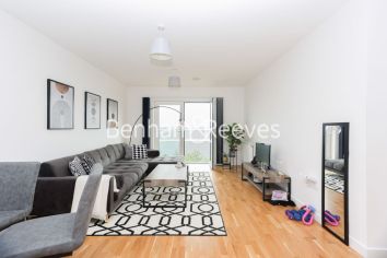 2 bedrooms flat to rent in Lakeside Drive, Park Royal, NW10-image 21