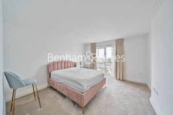 3 bedrooms flat to rent in Filmworks Walk, Ealing, W5-image 15