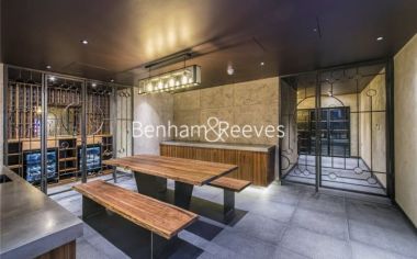 2 bedrooms flat to rent in Distillery Wharf, Hammersmith, W6-image 8