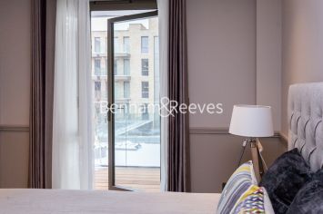 2 bedrooms flat to rent in Queens Wharf, Hammersmith, W6-image 9