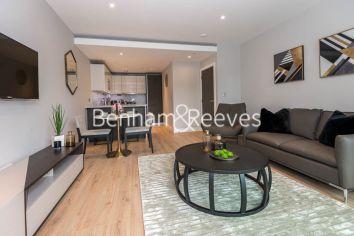 1 bedroom flat to rent in Sovereign Court, Hammersmith, W6-image 9