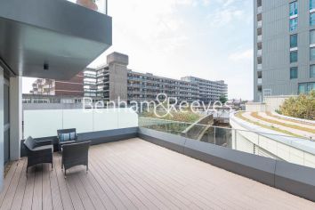 2 bedrooms flat to rent in Sovereign Court, Hammersmith, W6-image 9