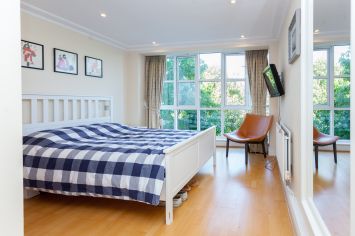 2  bedrooms flat to rent in Harrods Village, Barnes, SW13-image 3